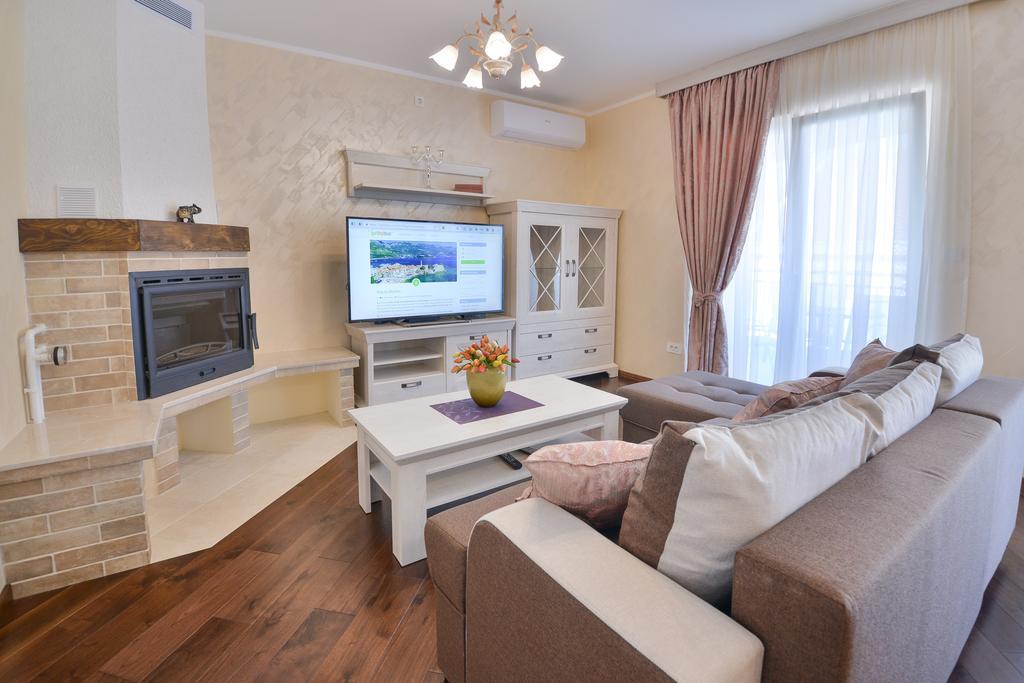 Aqua Breeze Apartments Budva Exterior foto