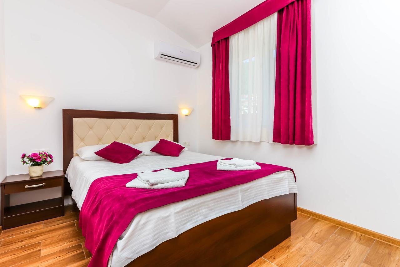Aqua Breeze Apartments Budva Exterior foto