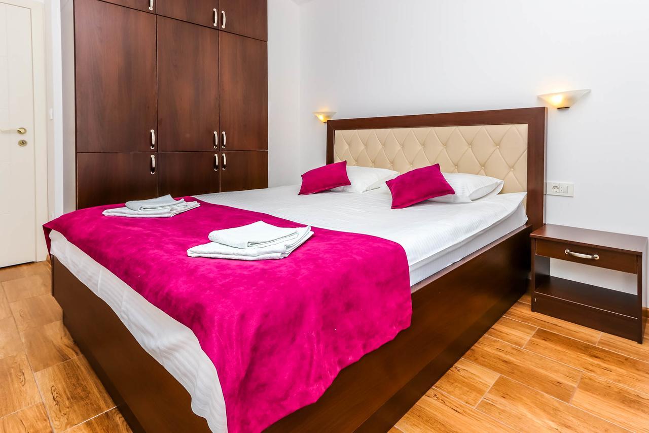 Aqua Breeze Apartments Budva Exterior foto
