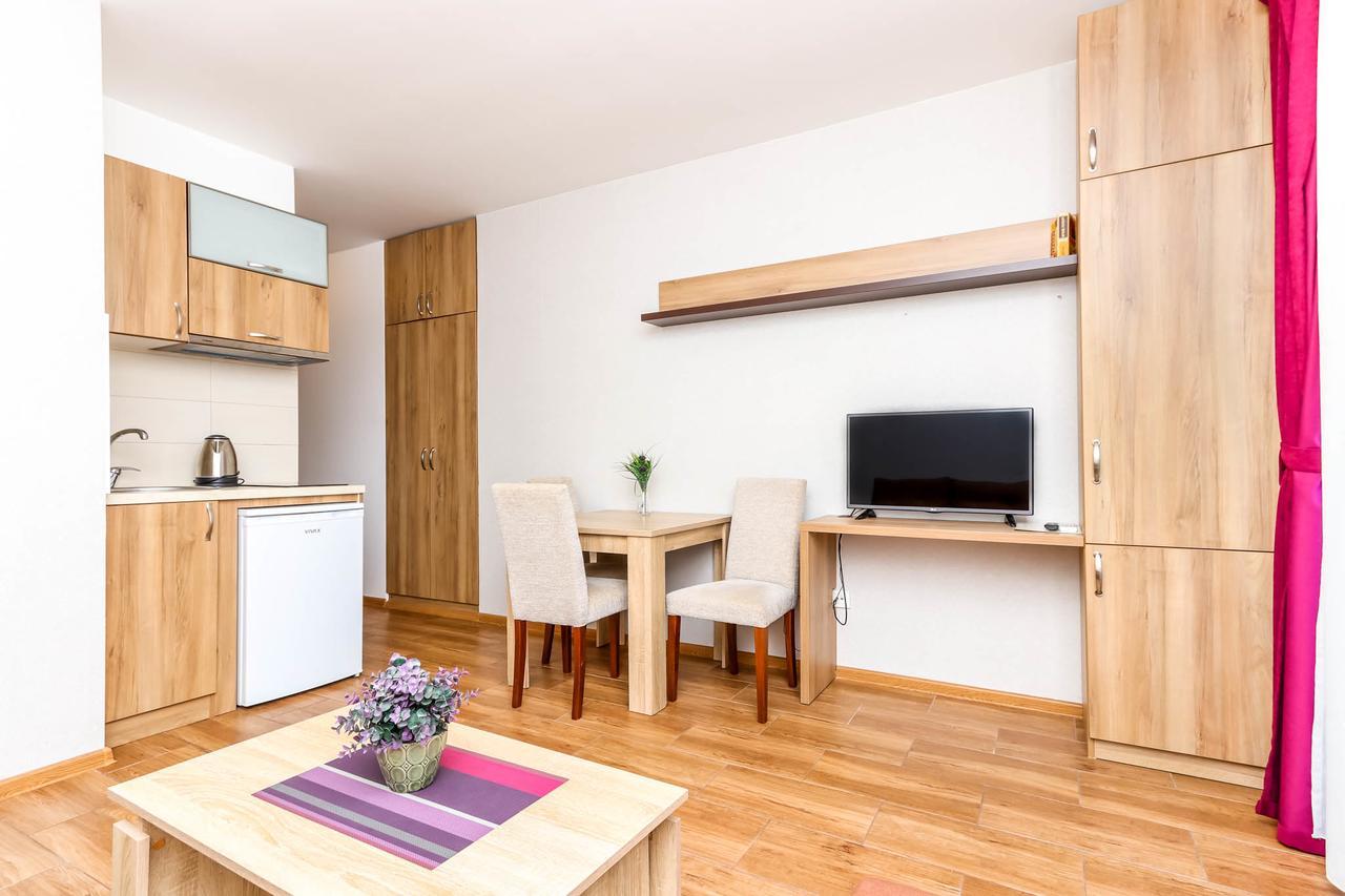 Aqua Breeze Apartments Budva Exterior foto