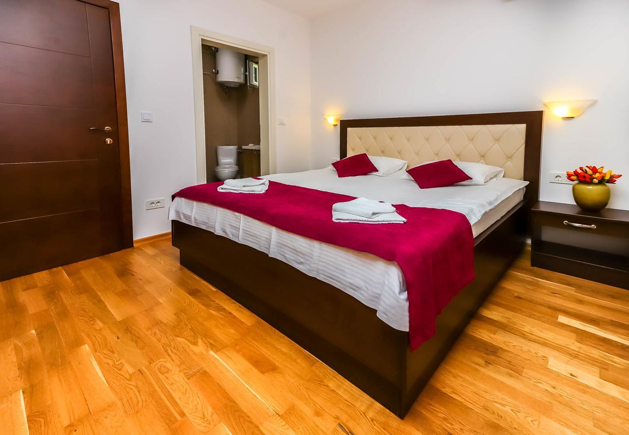 Aqua Breeze Apartments Budva Exterior foto